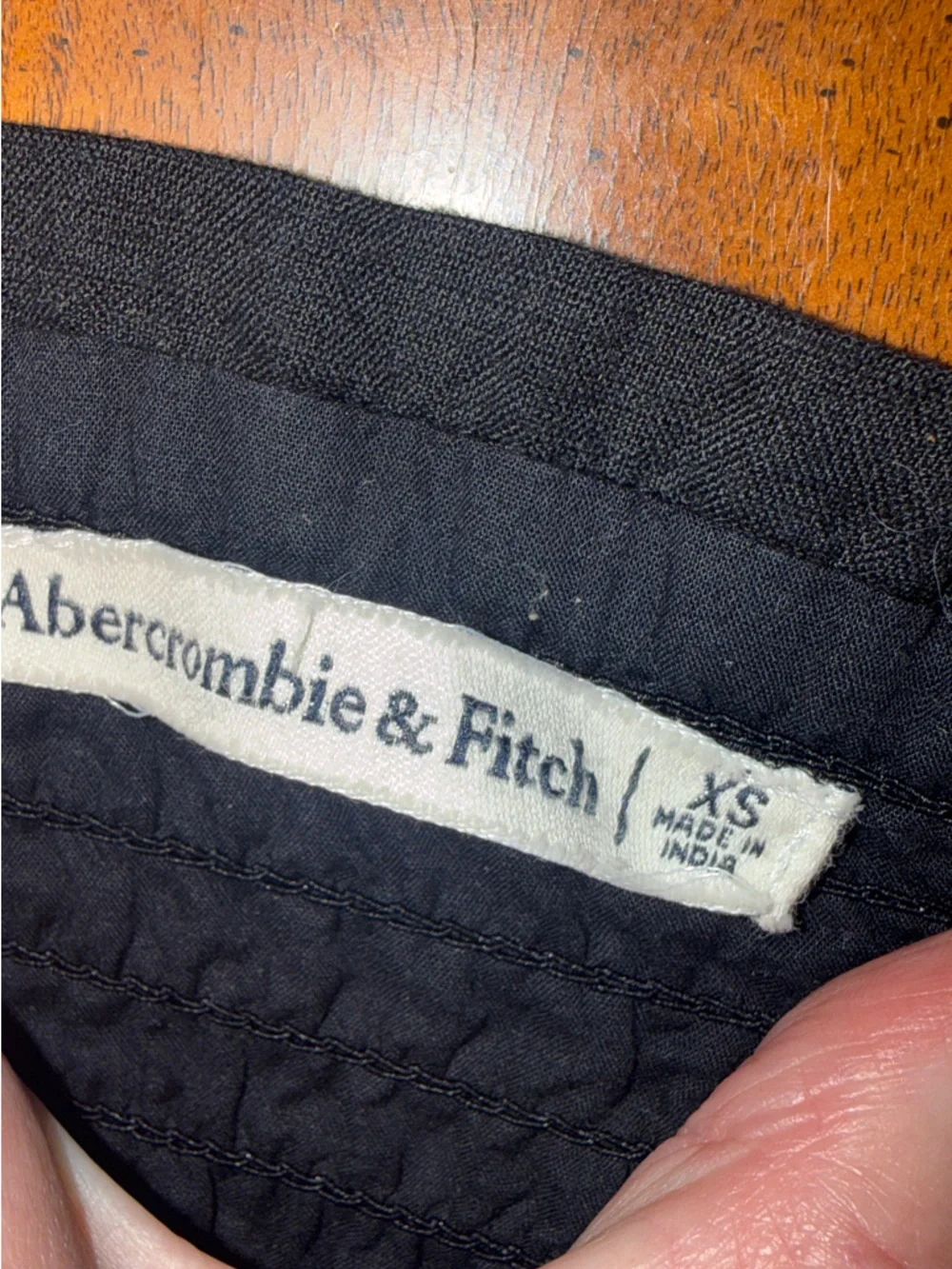 Abercrombie & Fitch Black Smocked Puff Sleeve Crop Top XS Cottagecore Coquette